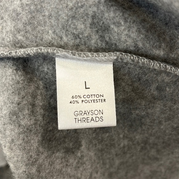Women's SmileyWorld Love Above All Graphic Sweatshirt Gray L Smiley Company NWT - Picture 11 of 13